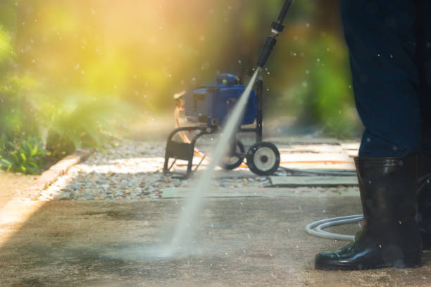 Best Oil Spill Cleanup  in Inglis, FL